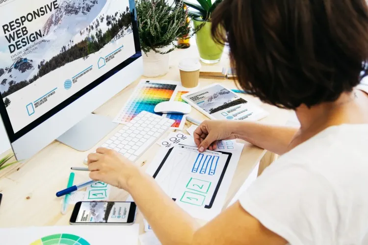 Vad är pratik inom responsive webbdesign och varför är det viktigt?